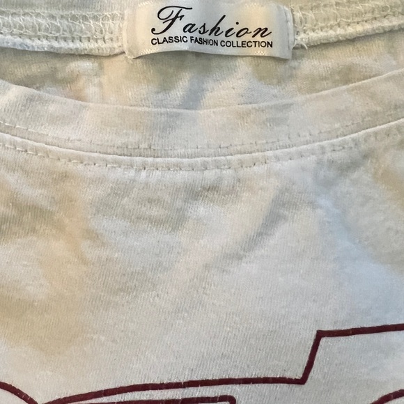 Modern art tshirt - Picture 2 of 3